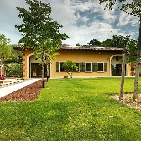 Sommavalle Alloggio per agriturismo Verona